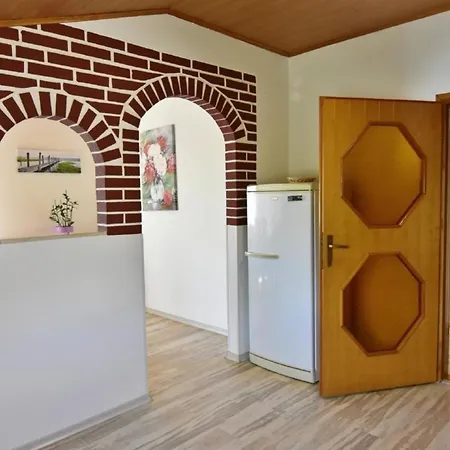 Klimatisierte In Valica Mit Grossem Garten * Umag